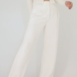 White Aritzia Wilfred Effortless Pant